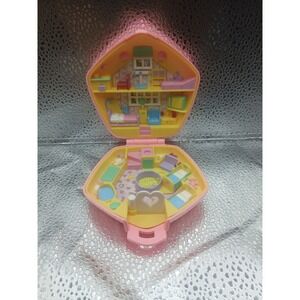 Vintage 1992 Bluebird Polly Pocket Nursery Compact Pink Diamond Playset Toy